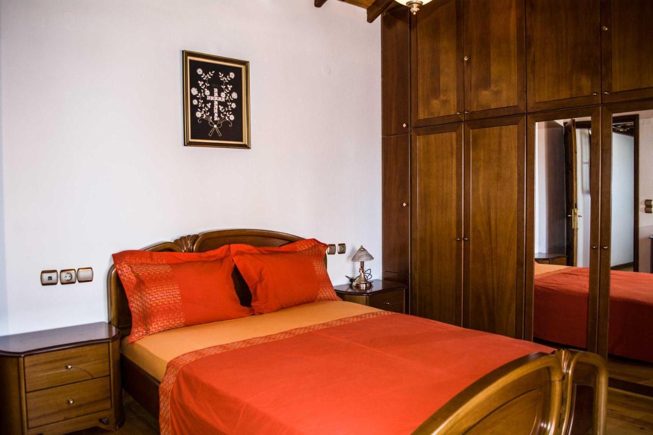 Villa Gem Moni Evaggelistrias Екстер'єр фото
